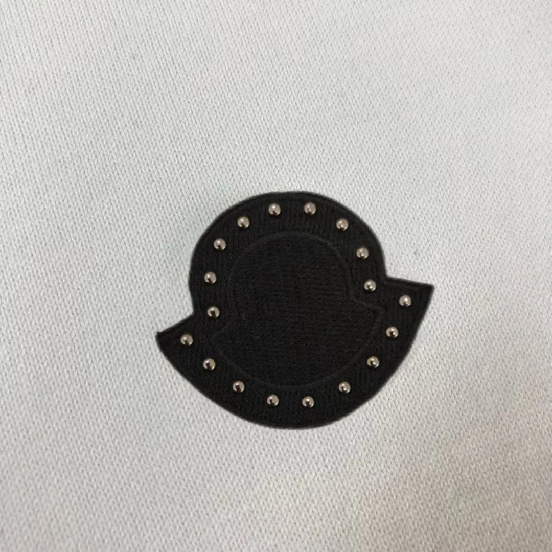 P110，MON*CLER New Arrival ～ Classic 。 ， ， ， ， ， 。 ， logo ， Versatile Hot Sale✨✨ ！ ！ ：Black White Gray Size：M L XL XXL 3XL（ 200 ）